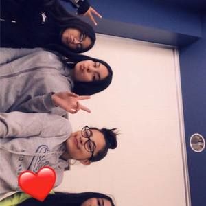 Meet your Posher, Camila